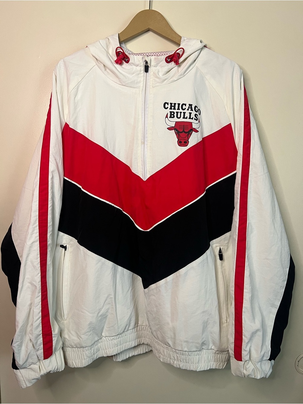 Ultra Game Chicago Bulls Quarter Zip Pullover Windbreaker Jacket 2XL *FLAW*